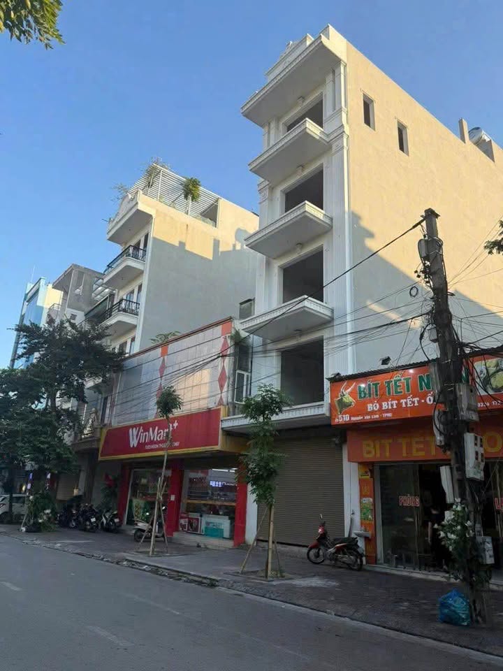 Nhà mặt phố Nguyễn Văn Linh, Hải Dương 93m² giá chỉ 1x tỷ - Kinh doanh thuận lợi!
