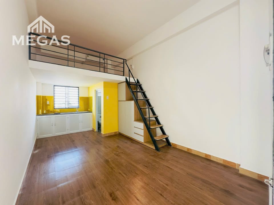 Căn hộ Duplex cho thuê Nguyễn Văn Yến Q11 - Trống Sẵn, Nội thất cơ bản!