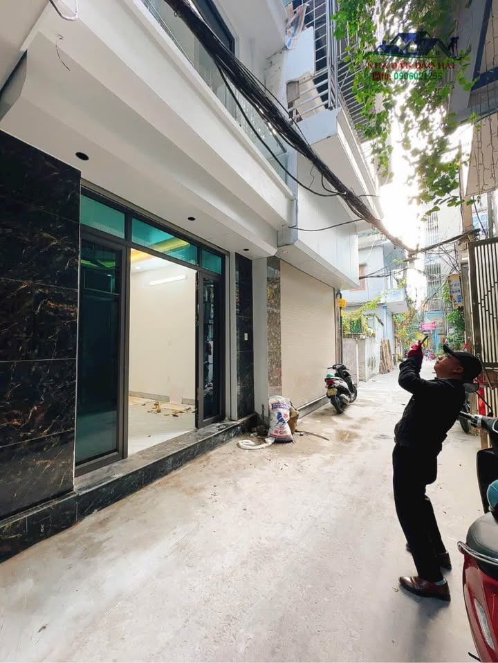 Nhà độc lập 4 tầng tại Quang Trung, TP Thái Bình - Kinh doanh tốt, giá chỉ 3 tỷ!