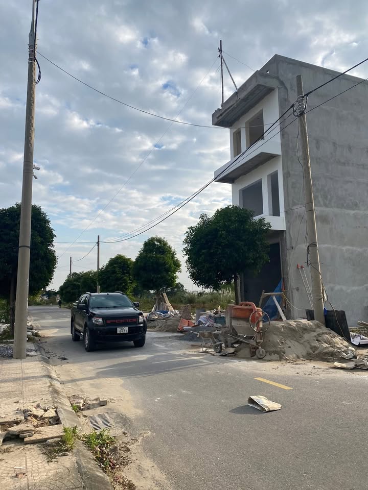 Đất nền khu đô thị Thanh Hà 100m² giá thỏa thuận - Vị trí đắc địa, tiện ích đầy đủ!