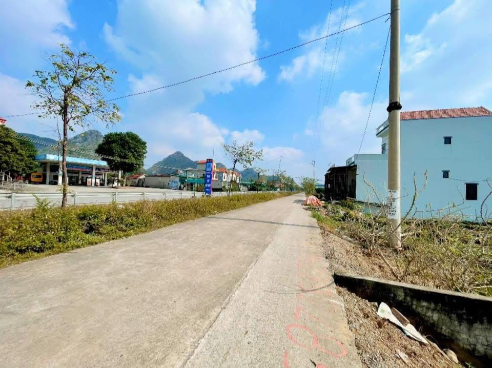 Đất nền Nga An 100m² giá 800 triệu - Kinh doanh thuận lợi!