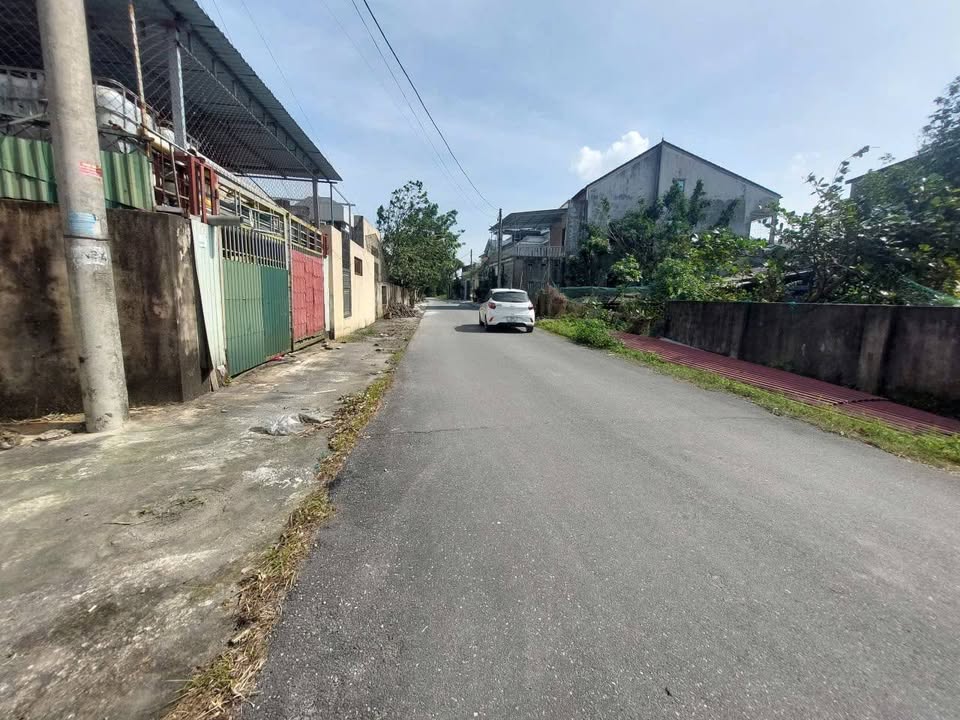 Đất nền mặt tiền ngõ 266 đường Trần Phú, phường Nguyễn Du, 158m² - Giá chỉ 3 tỷ!