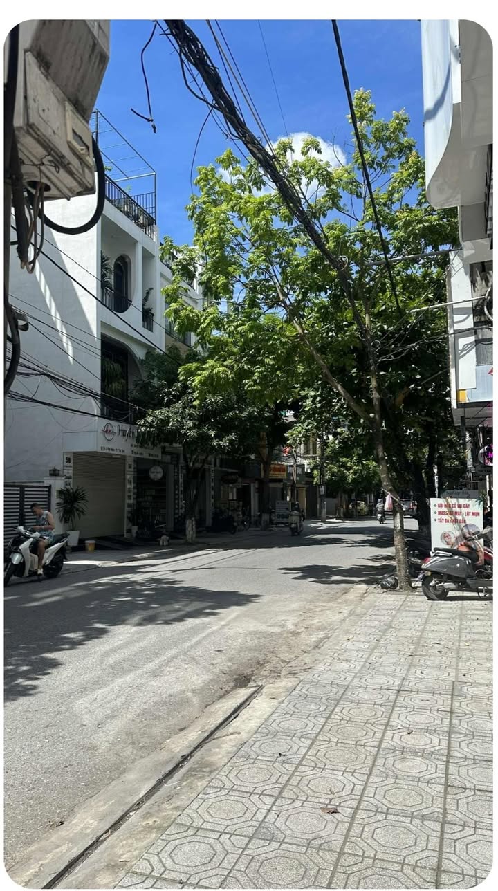 Nhà mặt phố Lê Đại Hành, Thái Bình 72.4m² - Vị trí kinh doanh siêu đắc địa!