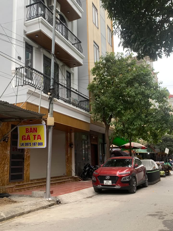 Nhà riêng Dương Nội 35m² giá 7 tỷ - Lô góc đắc địa, kinh doanh thuận lợi!