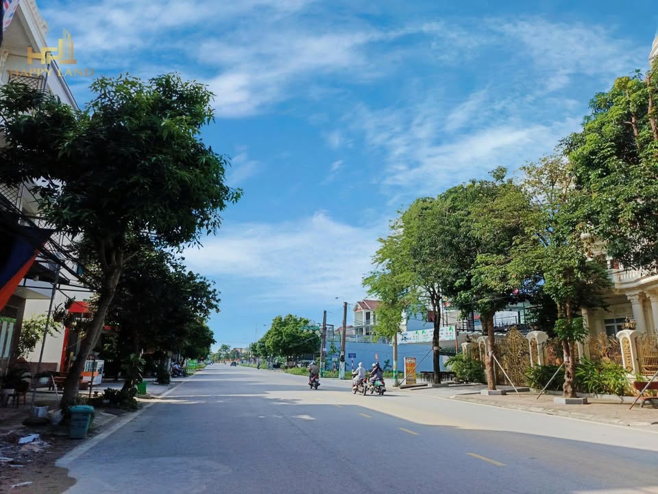 Đất nền 102m² phường Vân Giang - Giá 5 tỷ - Vị trí trung tâm thuận lợi!