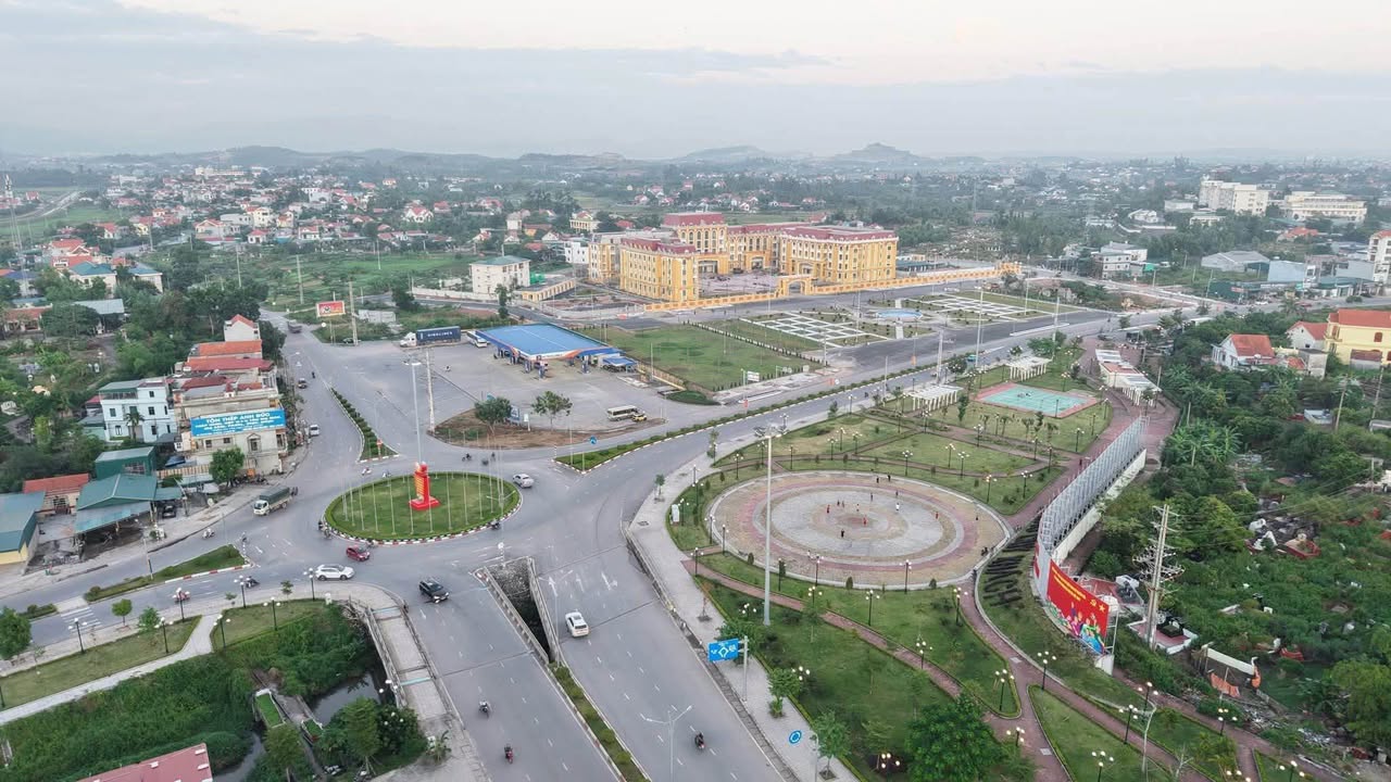 Đất nền Quảng Yên 100m² giá 1.2 tỷ - Sổ đỏ chính chủ, gần trường Bạch Đằng!