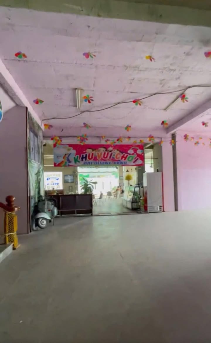 Nhà nguyên căn mặt tiền Nguyễn Thái Học 65m² giá 14 triệu - Thích hợp văn phòng và kinh doanh!