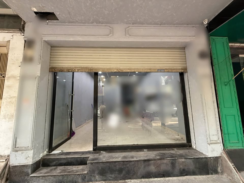 Cho thuê nhà nguyên căn mặt phố Quán Thánh - Ba Đình 40m² giá 70 triệu - Gần trung tâm tiện lợi!