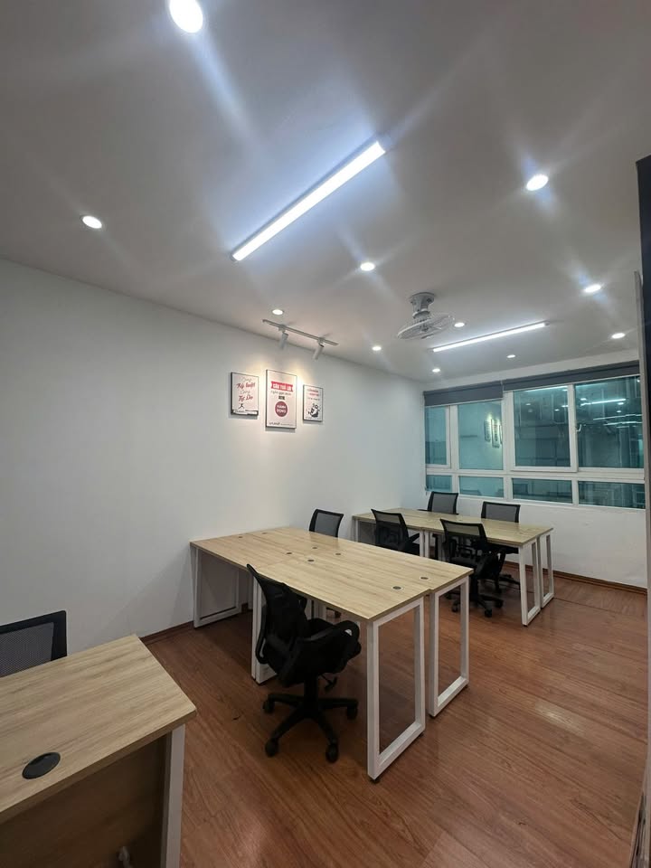 Văn phòng cho thuê Nguyễn Trãi, Thanh Xuân giá chỉ từ 1,5 triệu - Sẵn sàng vào làm ngay!