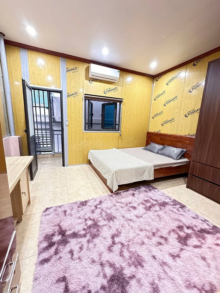 Căn hộ cho thuê ngõ 603 Lạc Long Quân 70m² giá 6.5 triệu - Nội thất đầy đủ, sẵn sàng vào ở!