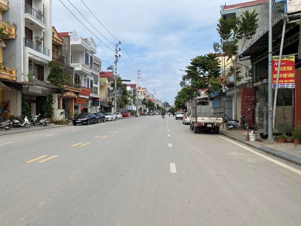 Đất đẹp Bà Triệu, Đông Kinh, 80.4m² giá 2.3 tỷ - Ô tô vào tận nơi!