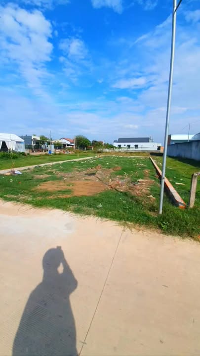 Đất nền góc ấp Bình Hữu 2, Đức Hòa 250m² giá 1.65 tỷ - Sổ đỏ chính chủ, đầu tư sinh lời!