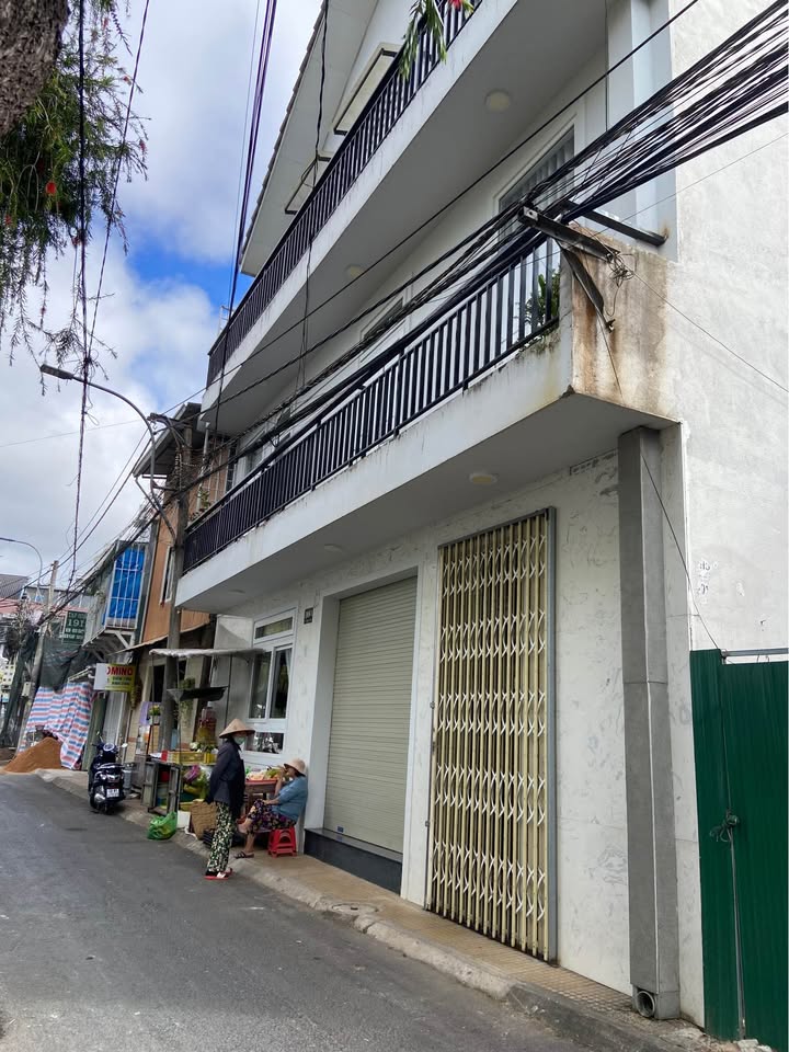 Nhà mặt tiền trung tâm Đà Lạt 550m² giá 6.2 tỷ - Sổ đỏ chính chủ!
