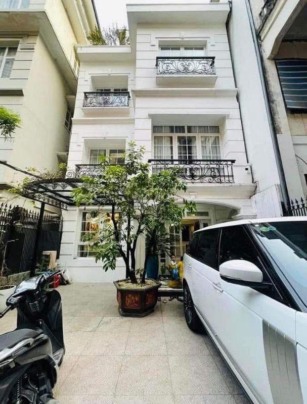 Biệt thự Kim Mã Ba Đình 156m² giá thỏa thuận - Ô tô vào nhà, nội thất sang trọng!