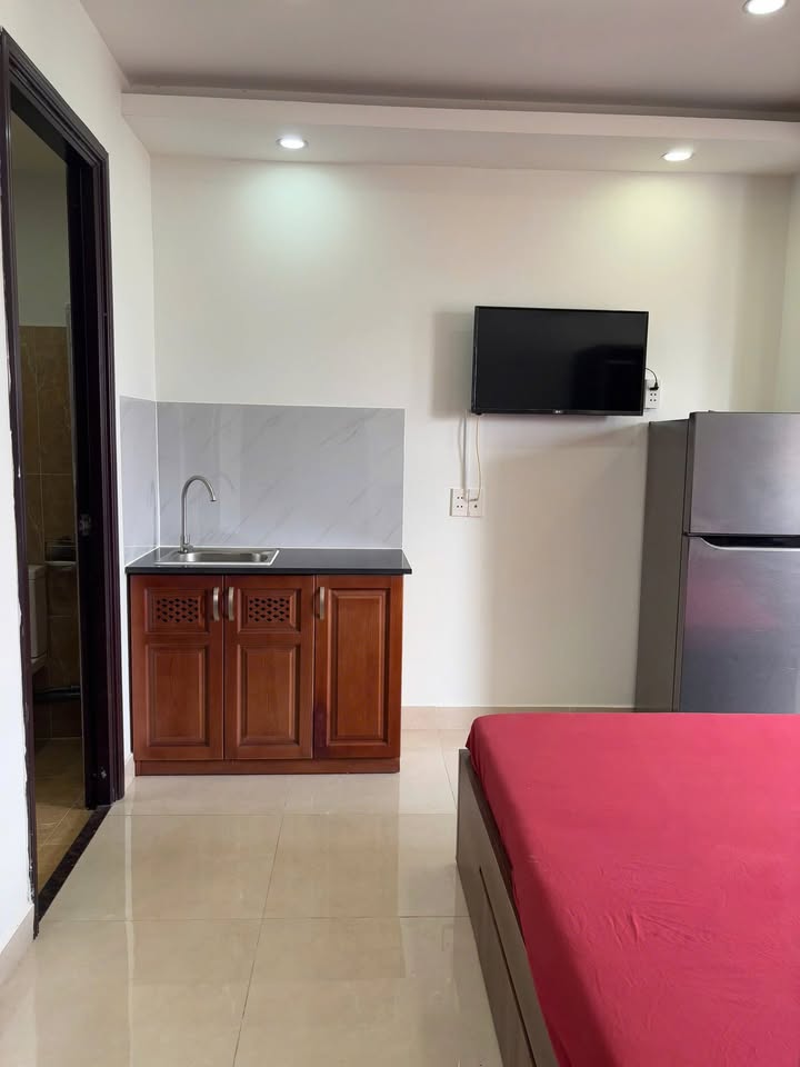 Phòng cho thuê tại Quận 10, 30m² giá 5.5 triệu - Full nội thất, thang máy