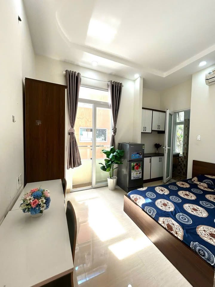 Studio Ban Công Đường 3/2 Quận 10 30m² - Phòng sạch sẽ, thiết kế gọn gàng!