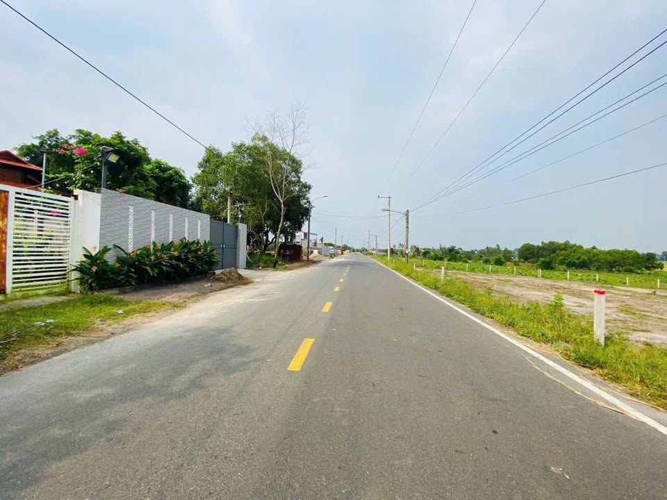 Đất nền Lộc An, Đất Đỏ 1900m² giá 2 tỷ - Tiềm năng đầu tư lớn!