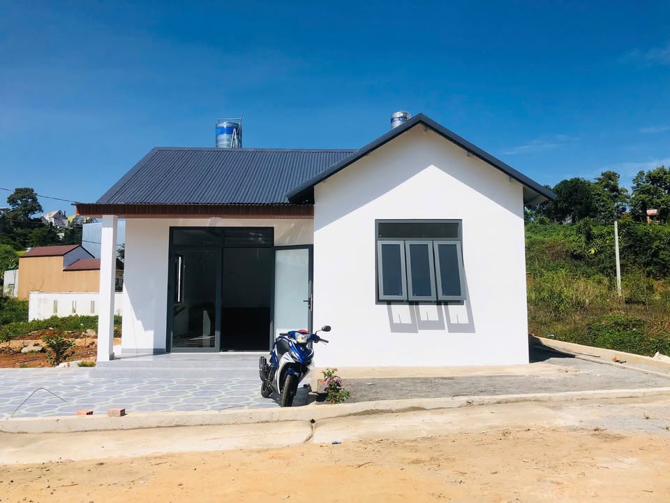 Nhà cho thuê Lộc An Bảo Lâm 2PN giá 5 triệu - Sân ô tô thoải mái!