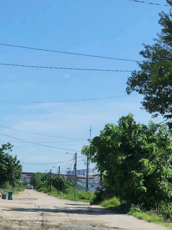 Nhà mặt tiền Bạch Đằng, Sóc Trăng 228m² giá 1.59 tỷ - Thương lượng ngay!