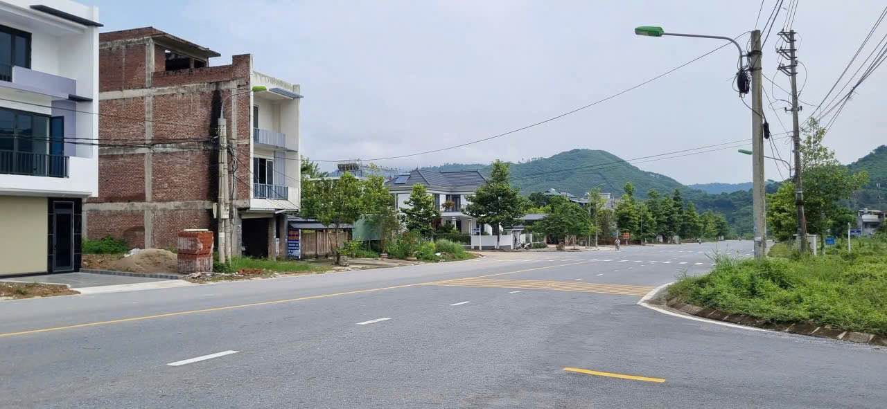 Đất nền đường 19/5, Cam Đường, Lào Cai 100m² - Vị trí kinh doanh lý tưởng!