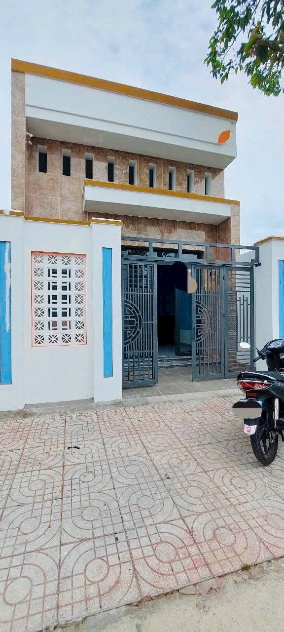 Nhà riêng Vĩnh Long 78m² giá 2.2 tỷ - Mới xây 100%!