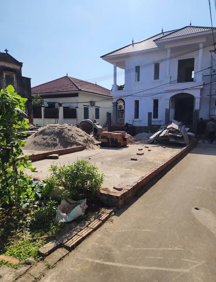 Đất lô góc 42m² Thôn Vĩnh Thọ, Từ Sơn chỉ 1.68 tỷ - Giao thông thuận lợi!