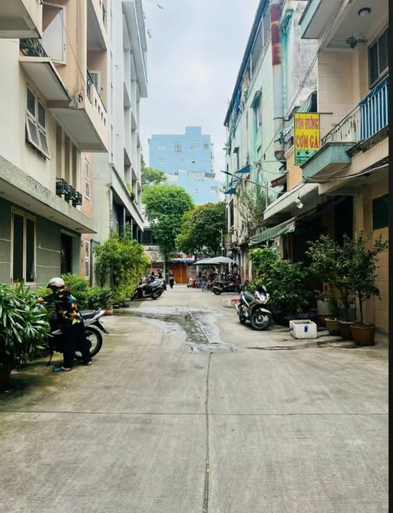 Nhà riêng Nguyễn Đình Chiểu, Quận 3, 21m² giá 5 tỷ - Hẻm ô tô 8m thuận lợi!