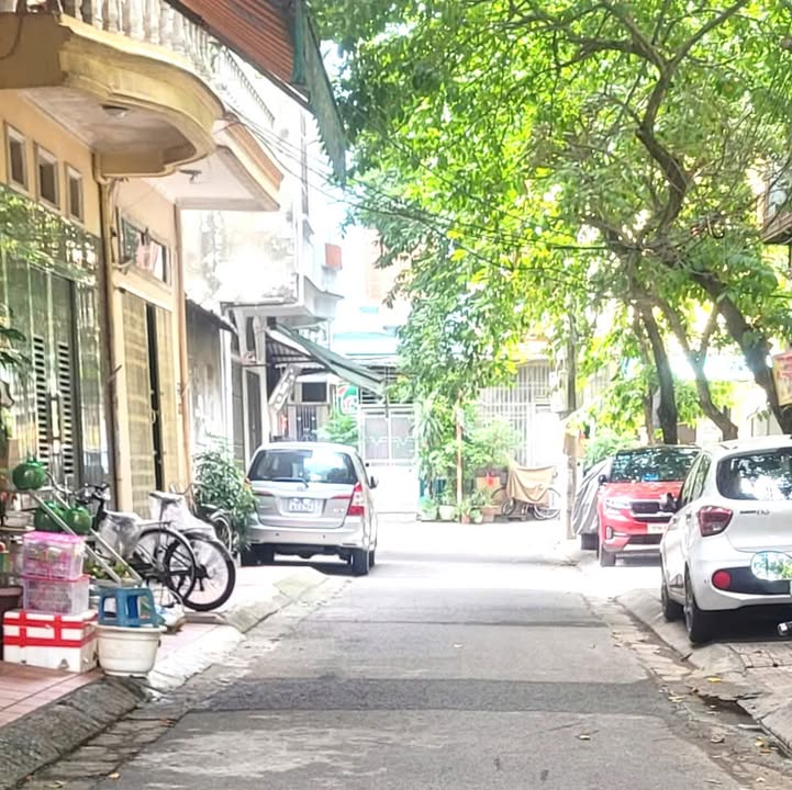 Nhà riêng Đội Cấn, Ba Đình 30m² giá 5 tỷ - Vị trí trung tâm tiện lợi!