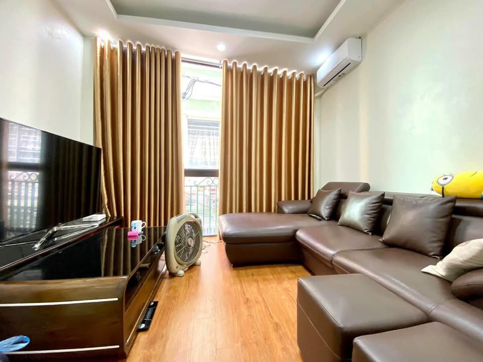 Nhà góc đường Ngọc Thụy, quận Long Biên, diện tích 39m², giá 3.6 tỷ - Thiết kế hiện đại, sẵn sàng vào ở!