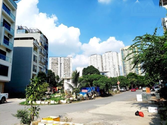 Đất dịch vụ HT5 La Khê Hà Đông 50m² giá 12 tỷ - Kinh doanh đắc địa, ô tô vào tận nơi!