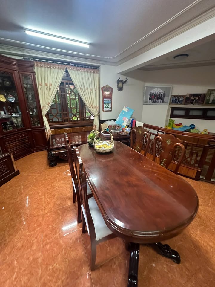 Nhà phố 2 mặt tiền Y Bih Aleo Buôn Ma Thuột 105m² giá 26 tỷ - Đầu tư sinh lời tuyệt vời!