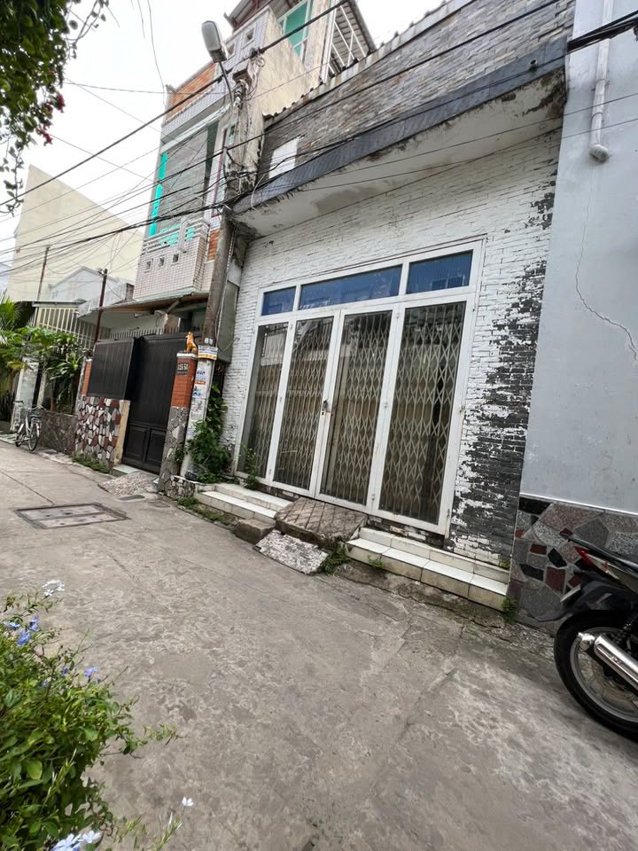 Nhà trệt lửng hẻm 125 Hoàng Văn Thụ 56m² giá 2.55 tỷ - Vị trí trung tâm Ninh Kiều!