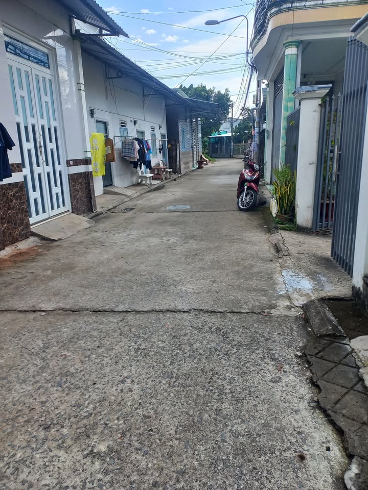 Nhà cấp 4 đường Võ Tánh, Cái Răng 260m² chỉ 2 tỷ - Sát chợ nổi!