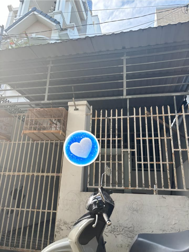 Nhà cấp 4 đường 160, Quận 9, 68m² giá 4.9 tỷ - Tiện xây mới!