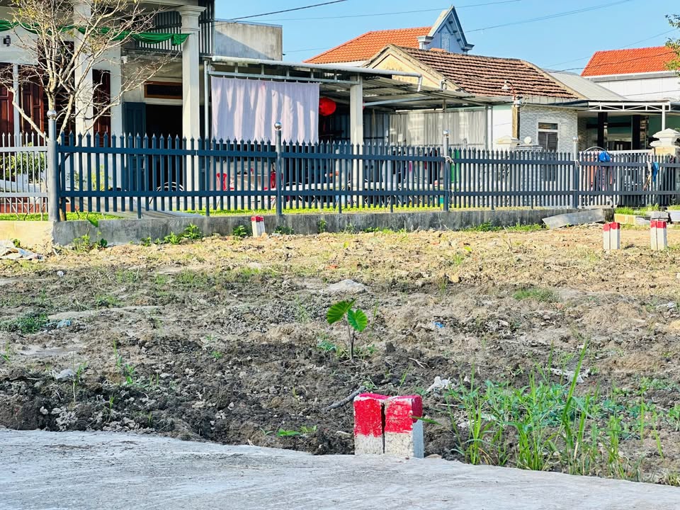 Đất đẹp Quảng Thành - Gần chợ Tây Ba, giá chỉ 565 triệu - Đầu tư sinh lời ngay!