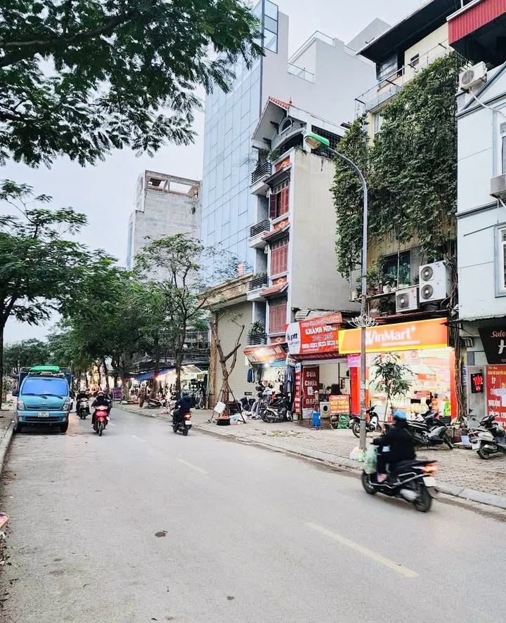 Mặt phố Vũ Tông Phan, Thanh Xuân 65m² giá 32 tỷ - Kinh doanh sầm uất!