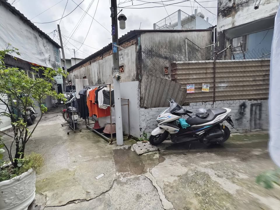 Nhà trọ đường Hương Lộ 80, Vĩnh Lộc A, Bình Chánh - 103m² giá 1,78 tỷ - Đầu tư sinh lời ổn định!