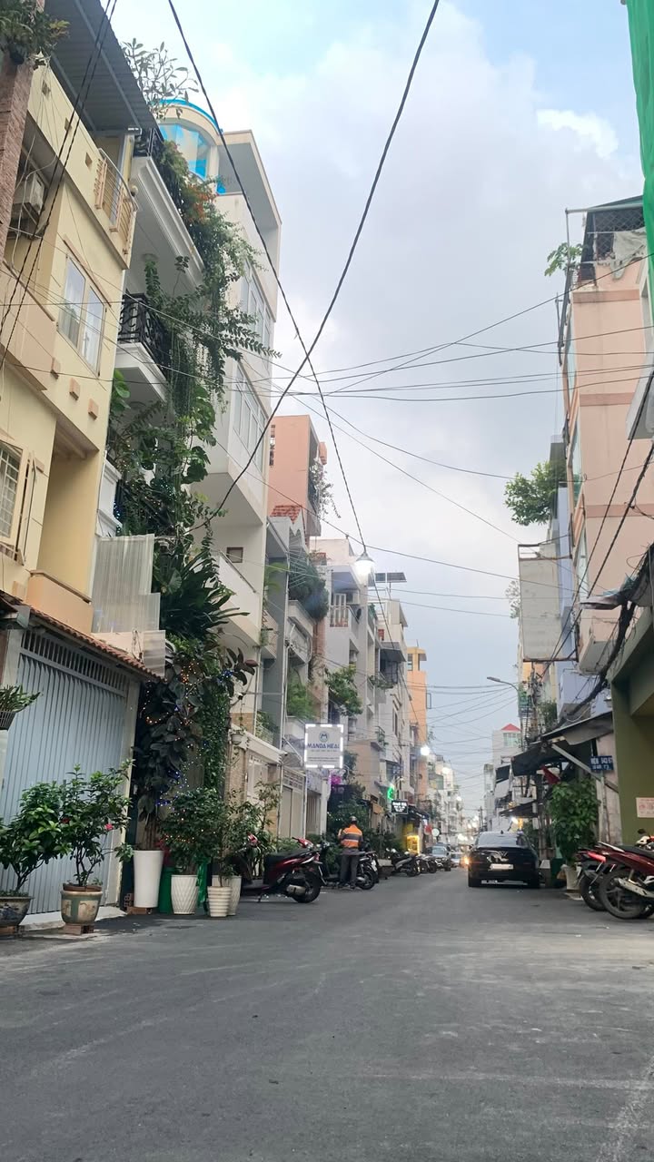 Mặt tiền kinh doanh Nguyễn Đình Chiểu, quận 3, 41m² - Tiềm năng sinh lời cao!