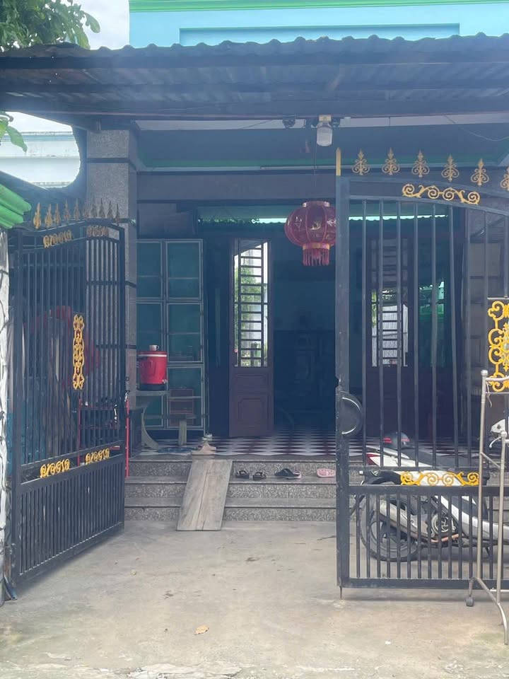 Nhà phố Trảng Bàng 150m² giá 1.5 tỷ - Tiện ích đầy đủ chỉ 1km!