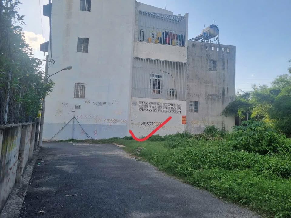 Đất gần trường Hoa Lư, quận 9, 33m² chỉ 2.99 tỷ - Tiện ích đầy đủ, vị trí thuận lợi!