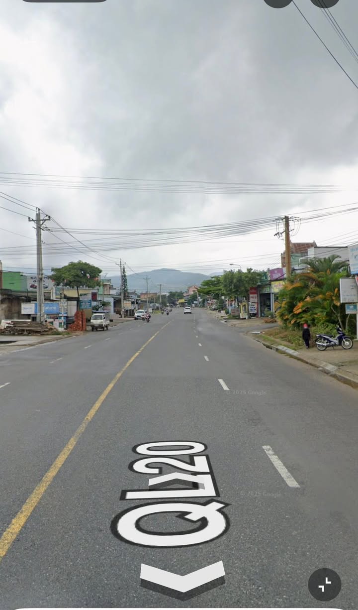 Đất nền Lộc Châu Bảo Lộc 180m² giá 3.7 tỷ - Vị trí thuận lợi gần chợ và ngân hàng!