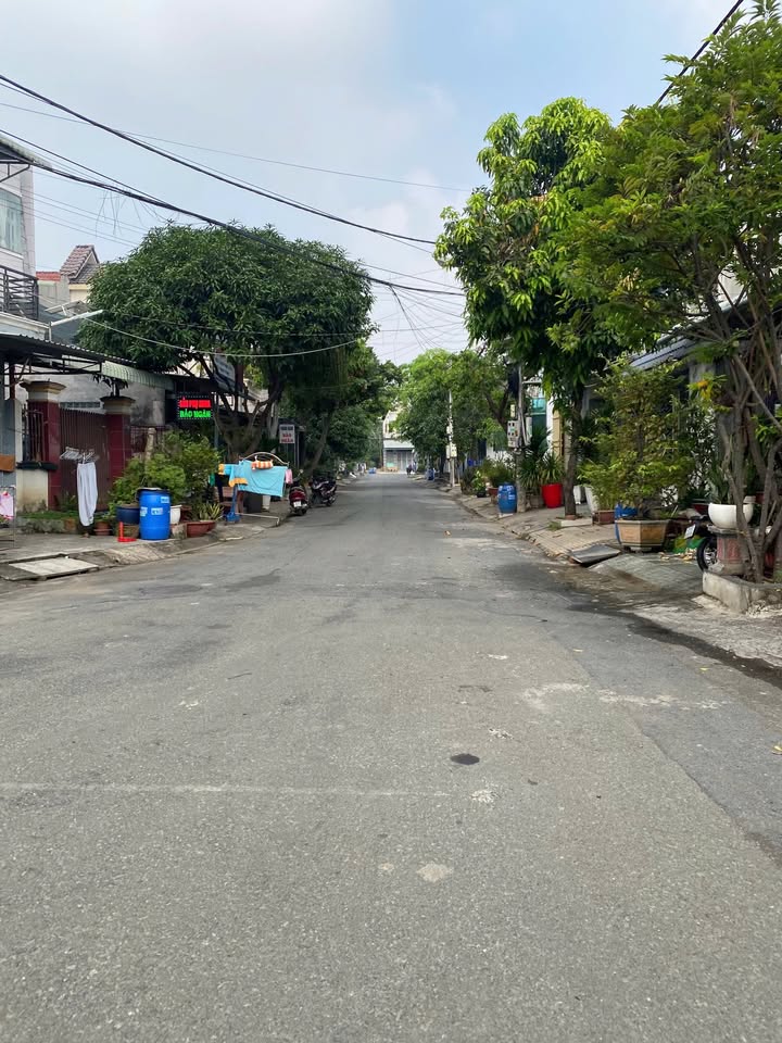 Lô đất tái định cư 100m² giá 5.25 tỷ - Cơ hội đầu tư hấp dẫn tại Dĩ An!