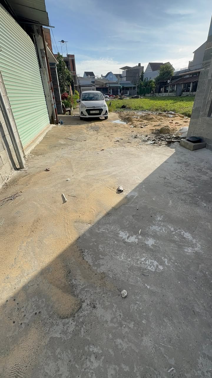 Đất lô góc Phú Lợi Thủ Dầu Một 140m² chỉ 2 tỷ - Cơ hội đầu tư tuyệt vời!