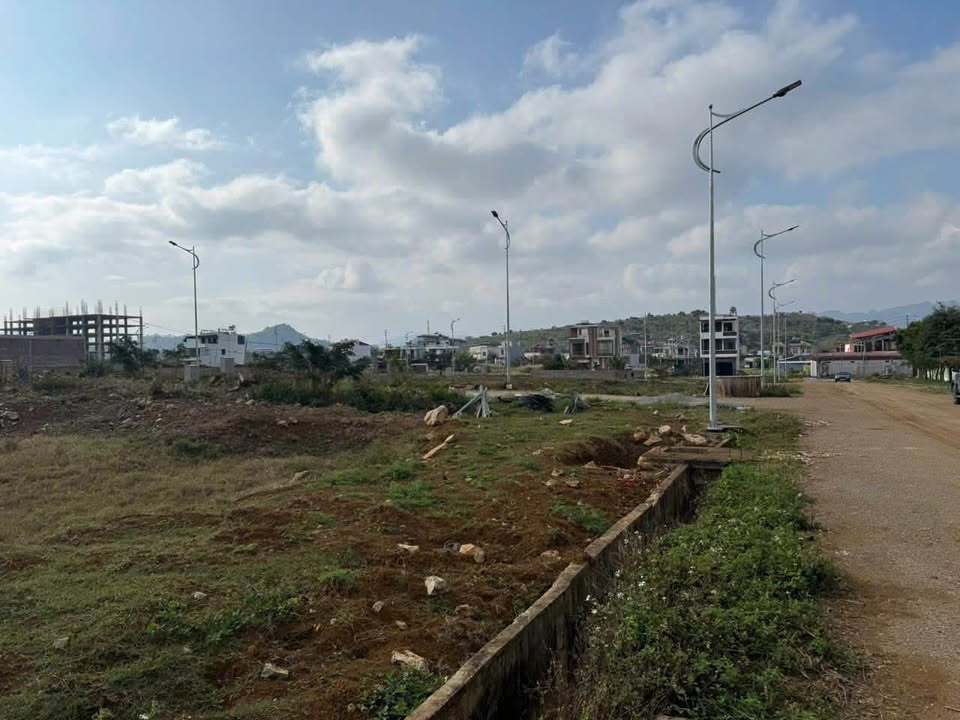 Lô đất Mộc Châu 157,7m² giá 2 tỷ - Cơ hội đầu tư hiếm có!