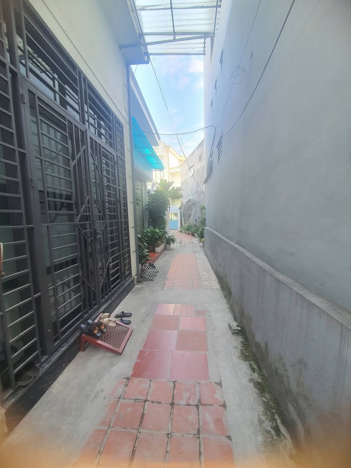 Nhà riêng ngõ 10 Cao Xanh Hạ Long 110m² giá 1.6 tỷ - Sẵn sàng vào ở ngay!