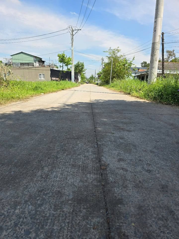 Đất thổ cư 315m² mặt tiền Giồng Da, ấp Bình Hữu - Giá 1.28 tỷ, cơ hội đầu tư tốt!