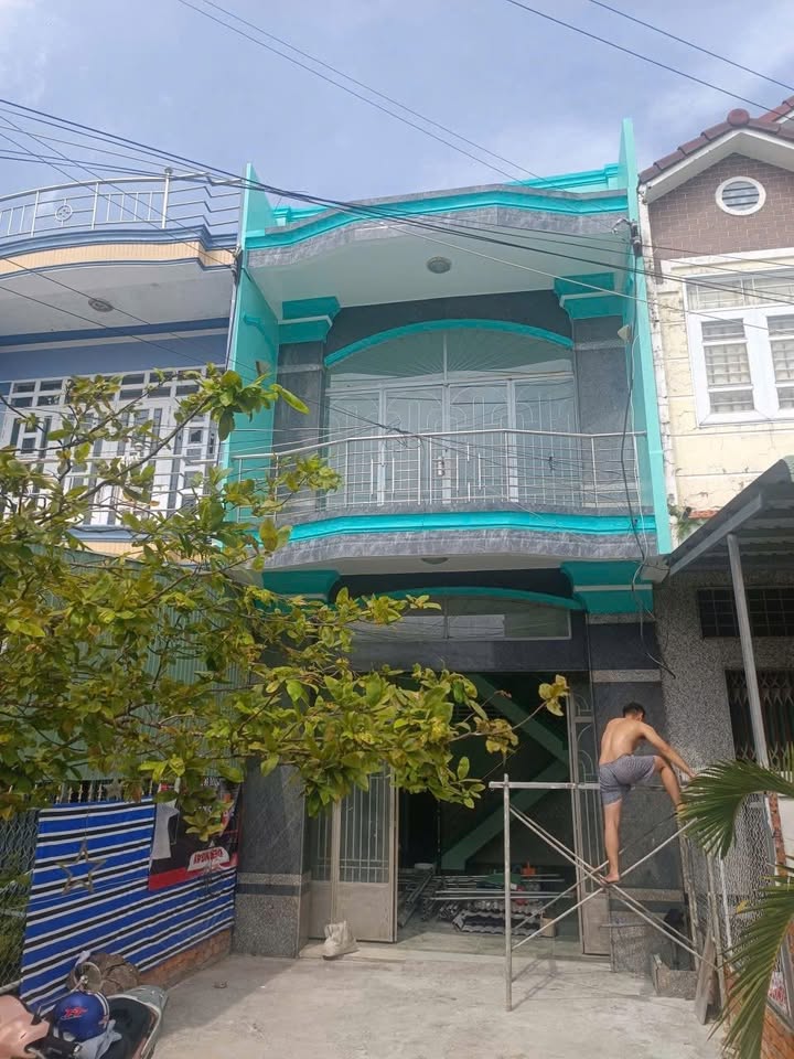 Nhà 2 tầng mặt tiền QL30 TP Cao Lãnh 81m² giá 4.5 tỷ - Đầu tư sinh lời!