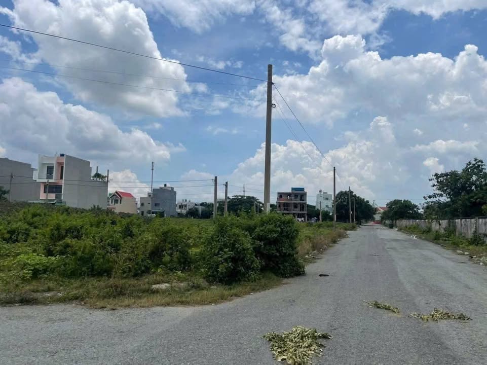 Đất nền KDC Vĩnh Lộc 2 - Bến Lức 126m² giá 1.95 tỷ - Cơ hội đầu tư tuyệt vời!