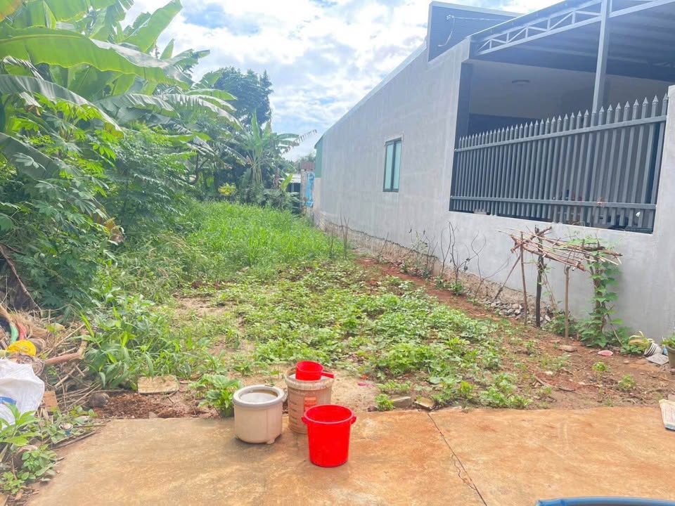 Đất nền Hòa Long Bà Rịa 184.8m² giá 1.59 tỷ - Sổ đỏ chính chủ, nở hậu đẹp!