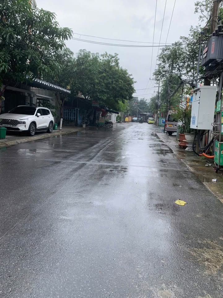 Đất nền Hoàng Đạo Thúy Đà Nẵng 120m² giá 6.35 tỷ - Đầu tư an toàn và bền vững!